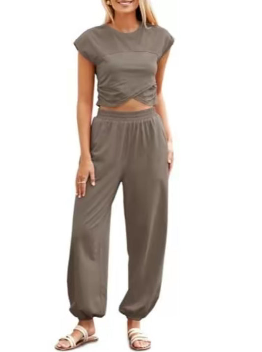 Two Piece Lounge Set (Medium)