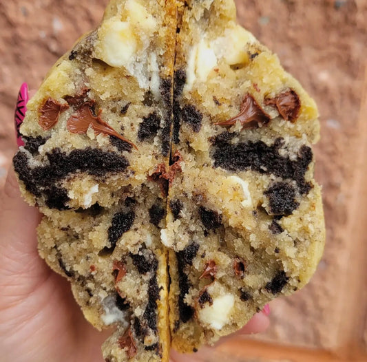 My Big Fat Cookie Cookies & Cream