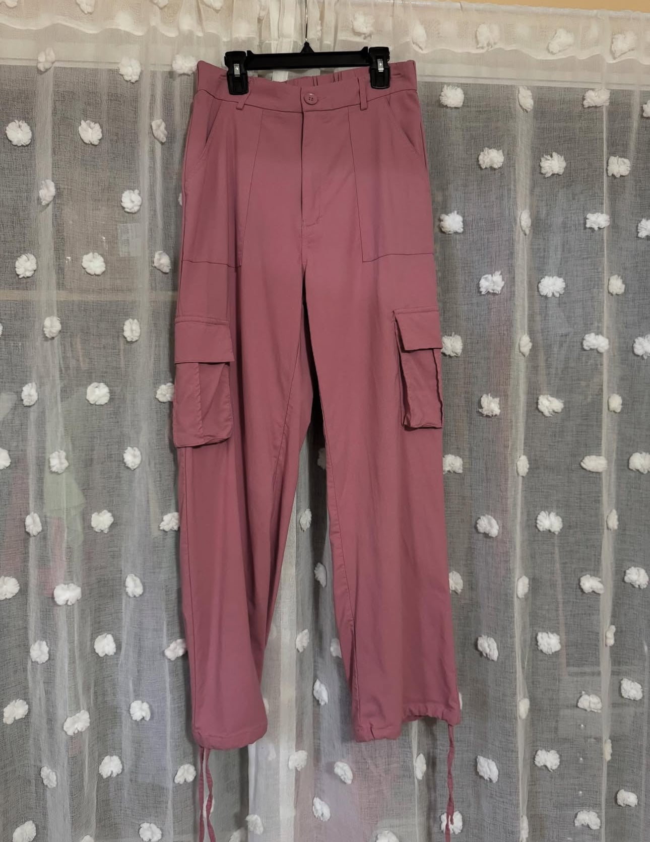 Cargo Pants (Medium)