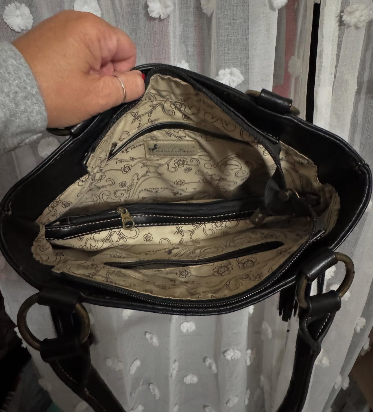 Arrow Purse
