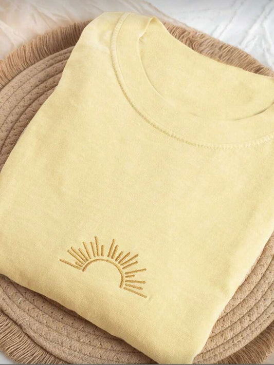 Embroidered Sun Tee (Large)