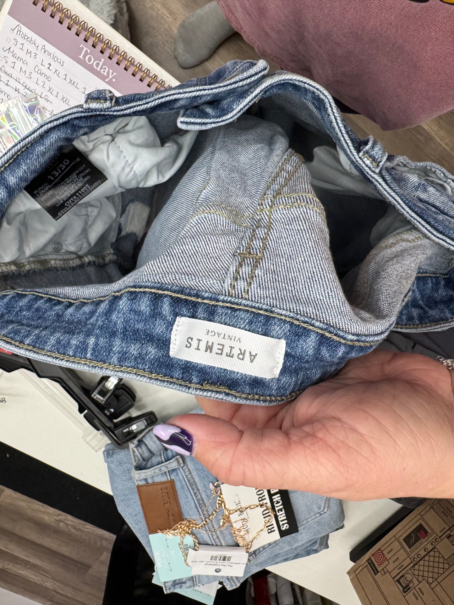 Artemis Vintage Shorts 13/30